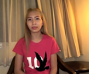 I felt hump with elaborately made sex doll