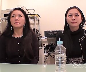 Yui Yabuki and Chiharu Yabuki :: mother and daughter 1
